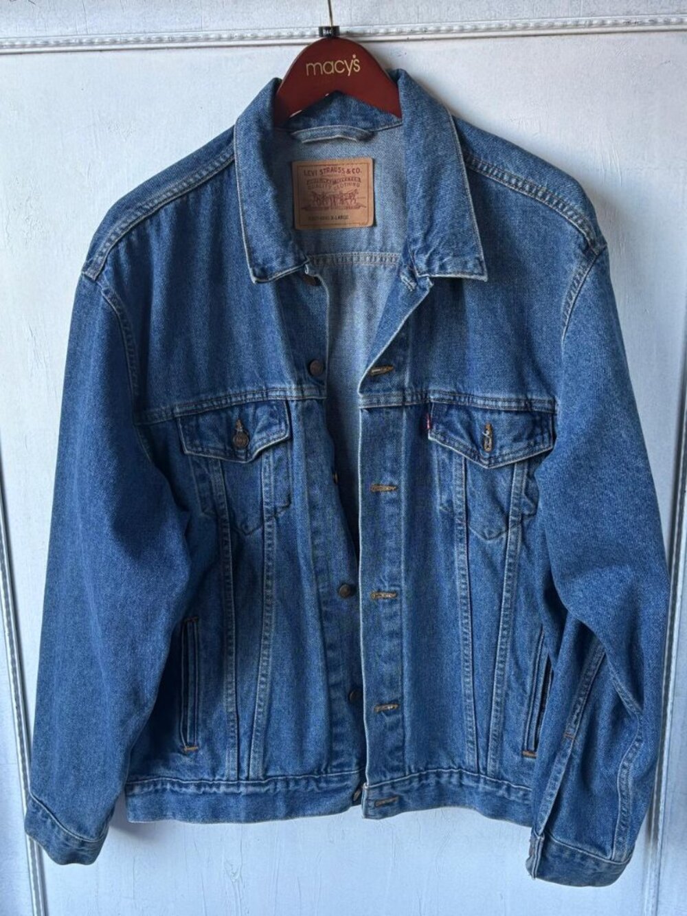 LEVI'S DENIM JACKET 70507- 4890 SIZE XLARGE MADE IN USA VINTAGE